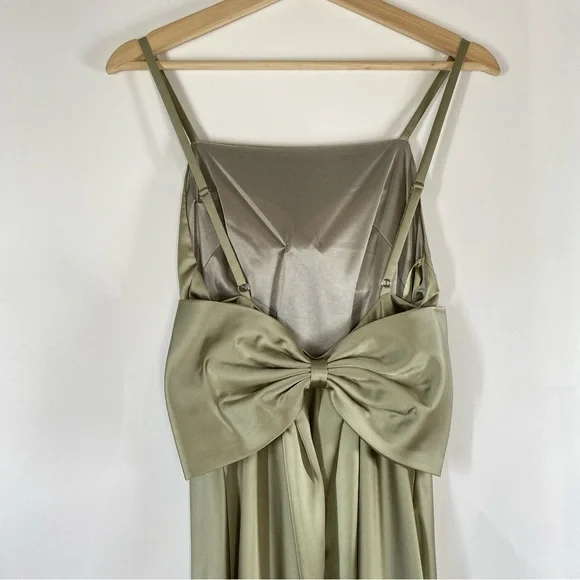 Revelry Steph Silver Sage Satin Front Slit Bow Back Long Dress Size 0 Prom Party - Picture 4 of 13